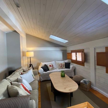 Appartement Acogedora Buardilla Duplex 6 Pax à Incles Extérieur photo