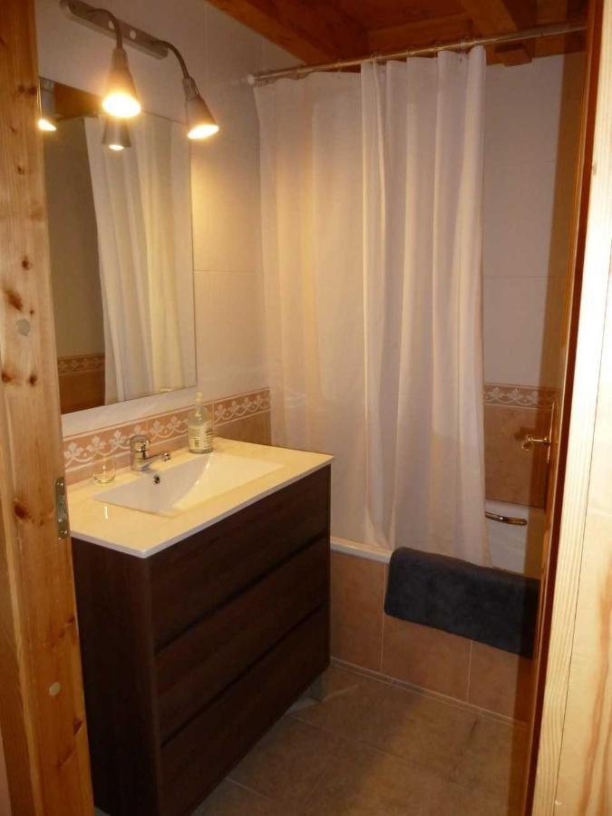 Appartement Acogedora Buardilla Duplex 6 Pax à Incles Extérieur photo