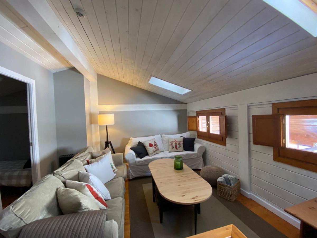 Appartement Acogedora Buardilla Duplex 6 Pax à Incles Extérieur photo