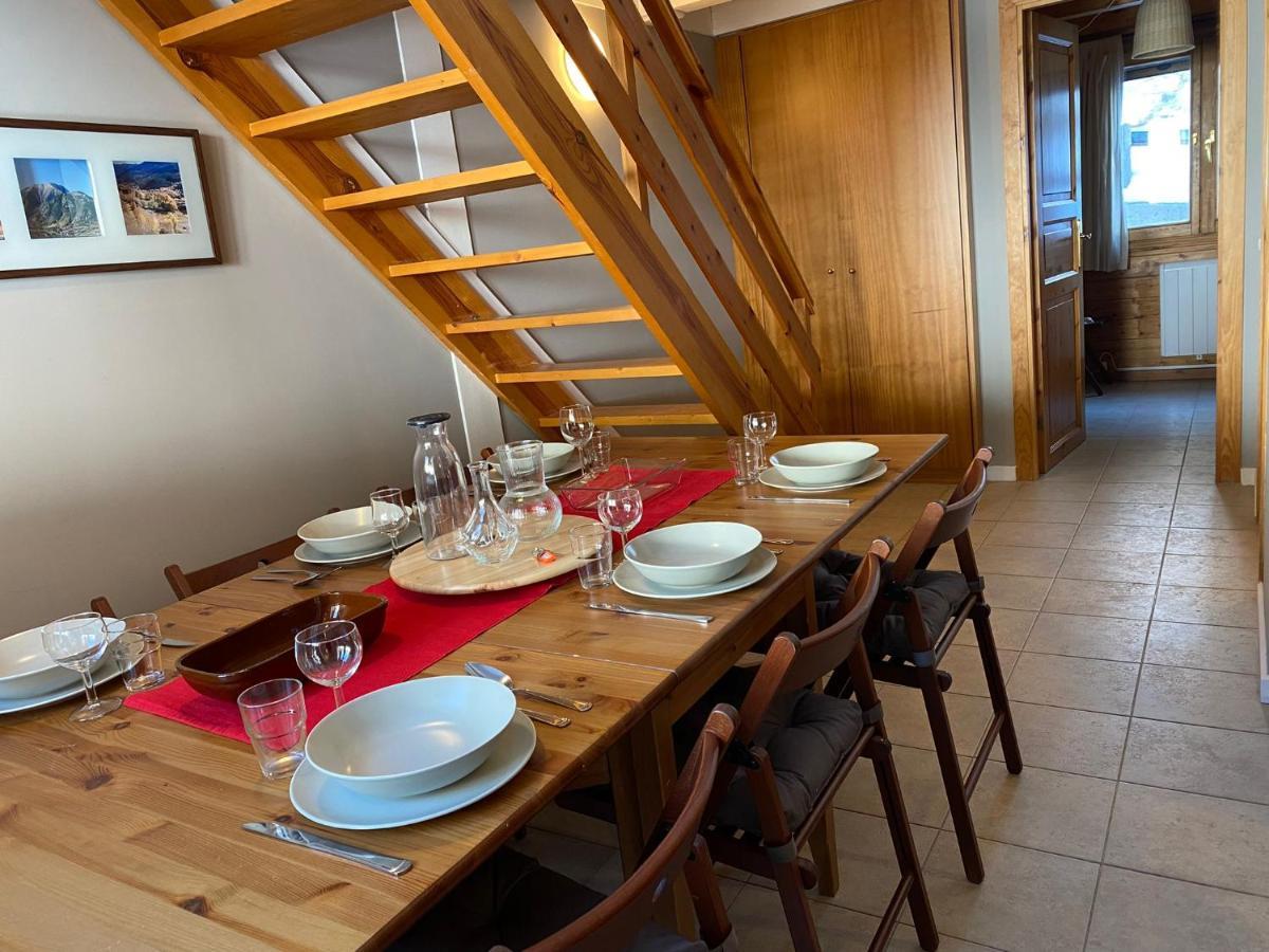 Appartement Acogedora Buardilla Duplex 6 Pax à Incles Extérieur photo